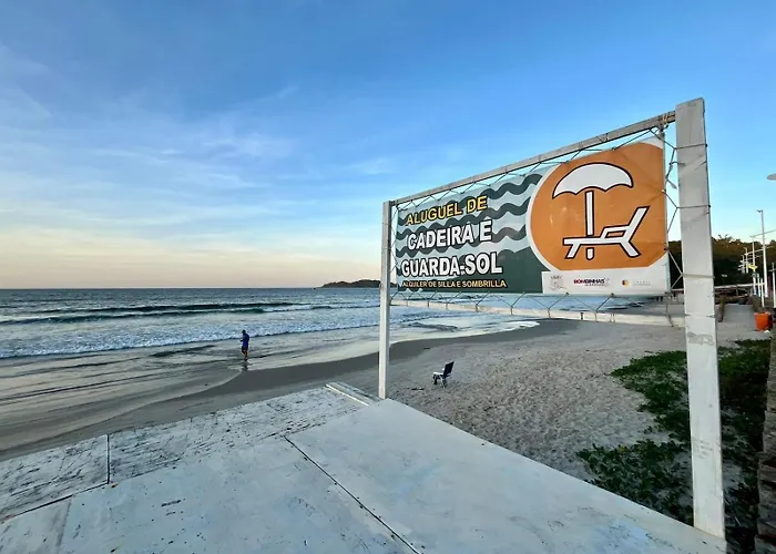 B910 - Apto P/05 Pessoas C/ Piscina Perto Da Praia Bombinhas